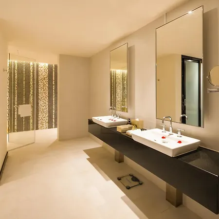 The Costa Nha Trang Residences Exterior photo